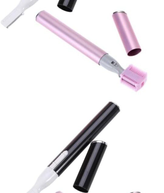Tondeuse à sourcils électrique : l'outil idéal pour un visage parfaitement épilé Découvrez notre ensemble de tondeuses à sourcils électriques, conçu pour les femmes en quête d'une solution pratique et sans batterie pour enlever les poils du visage et des sourcils avec précision et élégance. Profitez d'une peau lisse et soignée en toute simplicité !