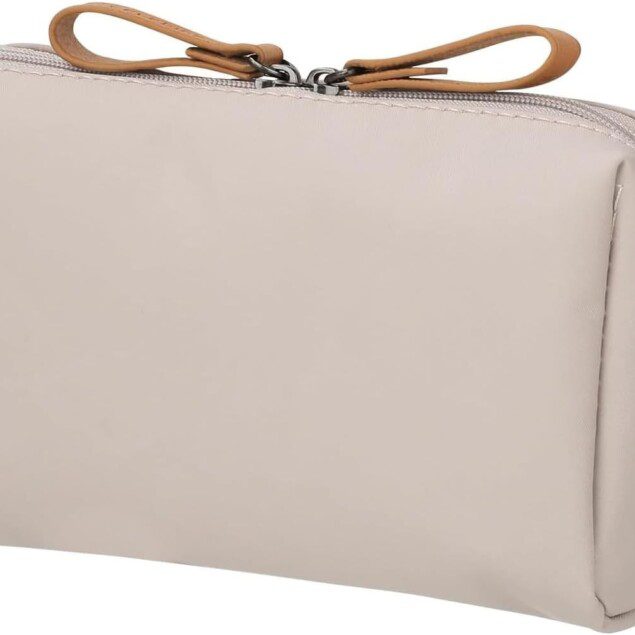 Petite trousse de maquillage de voyage : l’accessoire imperméable idéal pour femmes en quête d’organisation