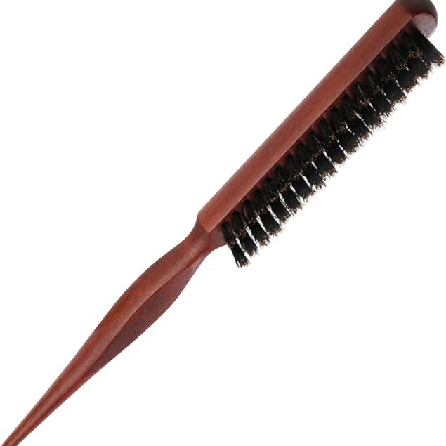 Brosse en poils de sanglier : la solution idéale pour les cheveux longs, épais et bouclés Découvrez la brosse plaquante et de teasing en poils de sanglier, parfaite pour dompter vos cheveux ondulés, secs ou abîmés.