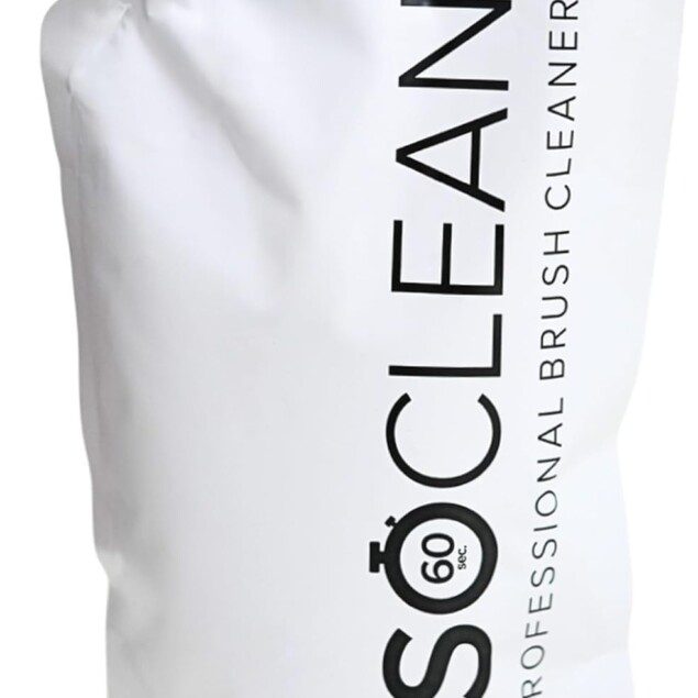 Nettoyant pour pinceaux de maquillage : solution efficace et rapide pour les maquilleuses exigeantes