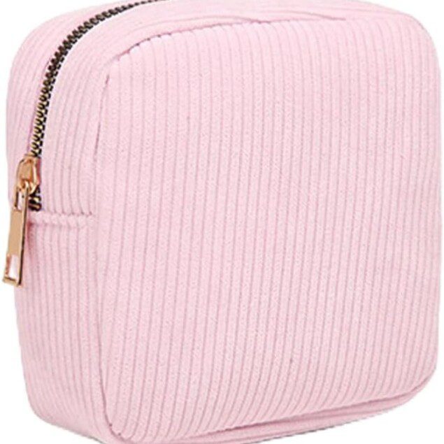 Petite trousse de toilette pour femme : l'organiseur de maquillage idéal pour vos voyages en toute élégance