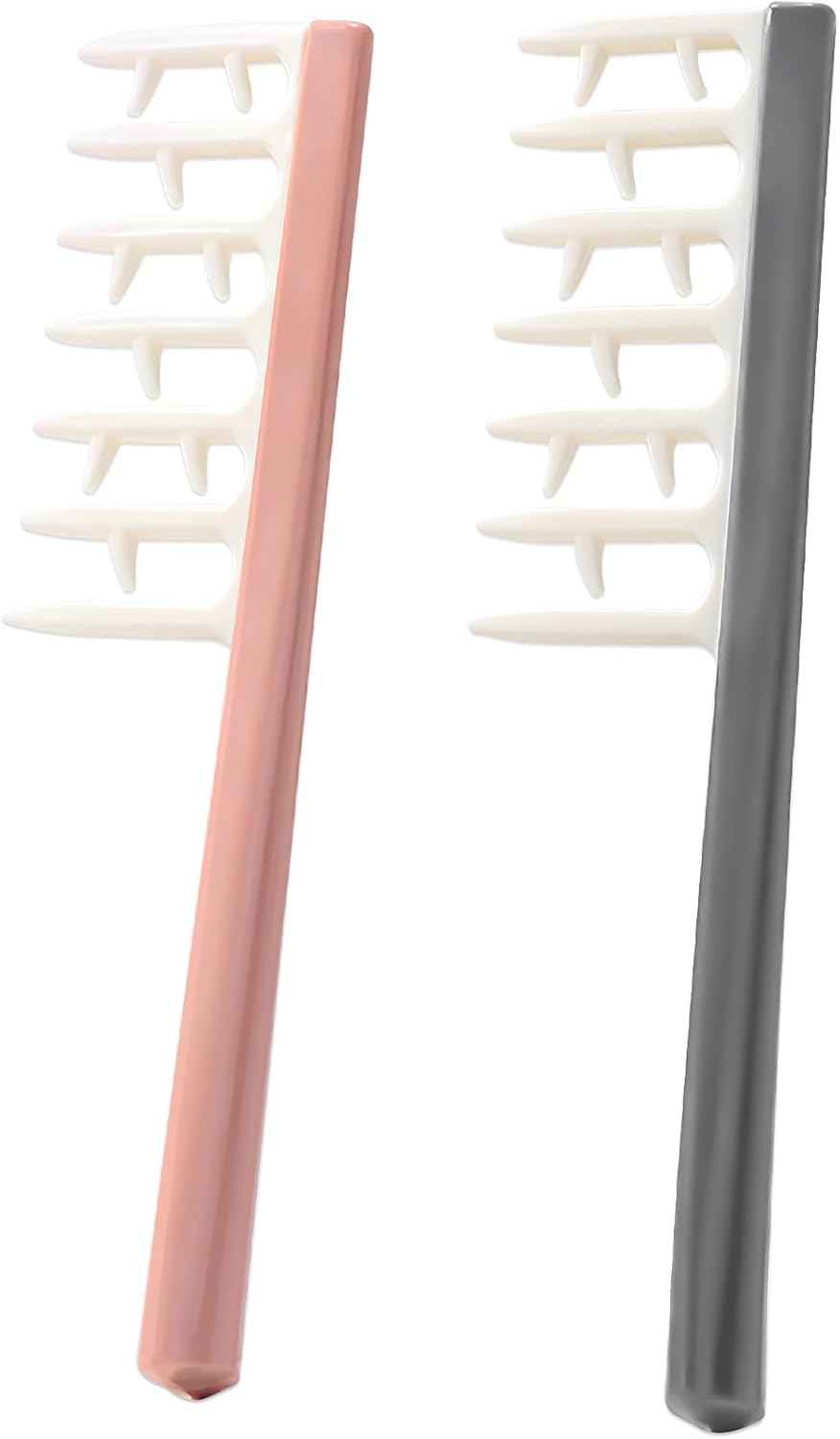 Peigne à dents larges en bois de cerf : l'outil idéal pour hommes et femmes souhaitant sublimer leurs cheveux bouclés à domicile