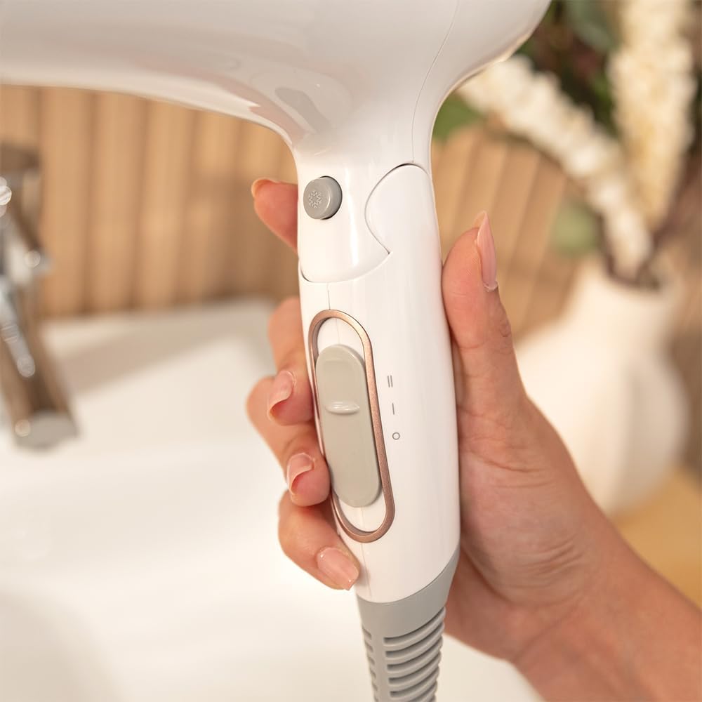Sèche-cheveux pliable 2000W : pour les voyageurs à la recherche d'un coiffage rapide et efficace – Image 8