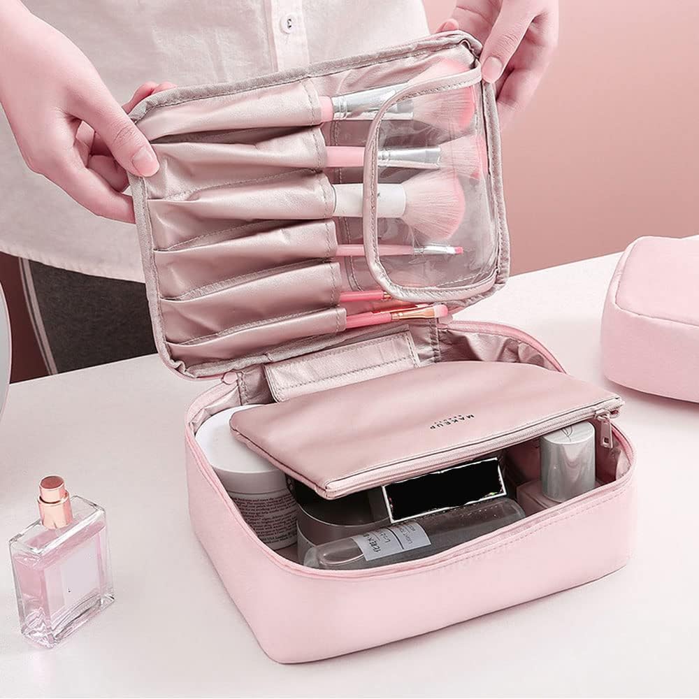 Astuce beauté : la trousse de voyage rose idéale pour les femmes élégantes – Image 7