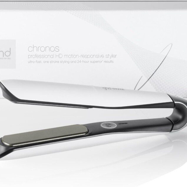 Lisseur ghd Chronos : le fer à lisser professionnel pour des cheveux brillants et lisses en un temps record Découvrez le lisseur ghd Chronos, idéal pour tous types de cheveux, qui vous garantit un coiffage 3x plus rapide, avec 2x moins de frisottis et sans chaleur extrême.