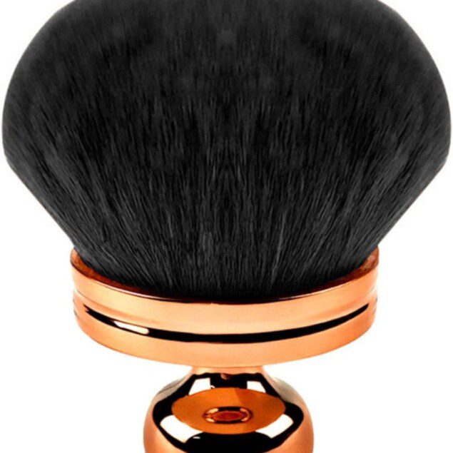 Pinceau de maquillage extra large : l'outil idéal pour sublimer votre corps  Découvrez le pinceau applicateur parfait pour les jambes et le dos, idéal pour un teint hâlé et une application uniforme de crème solaire