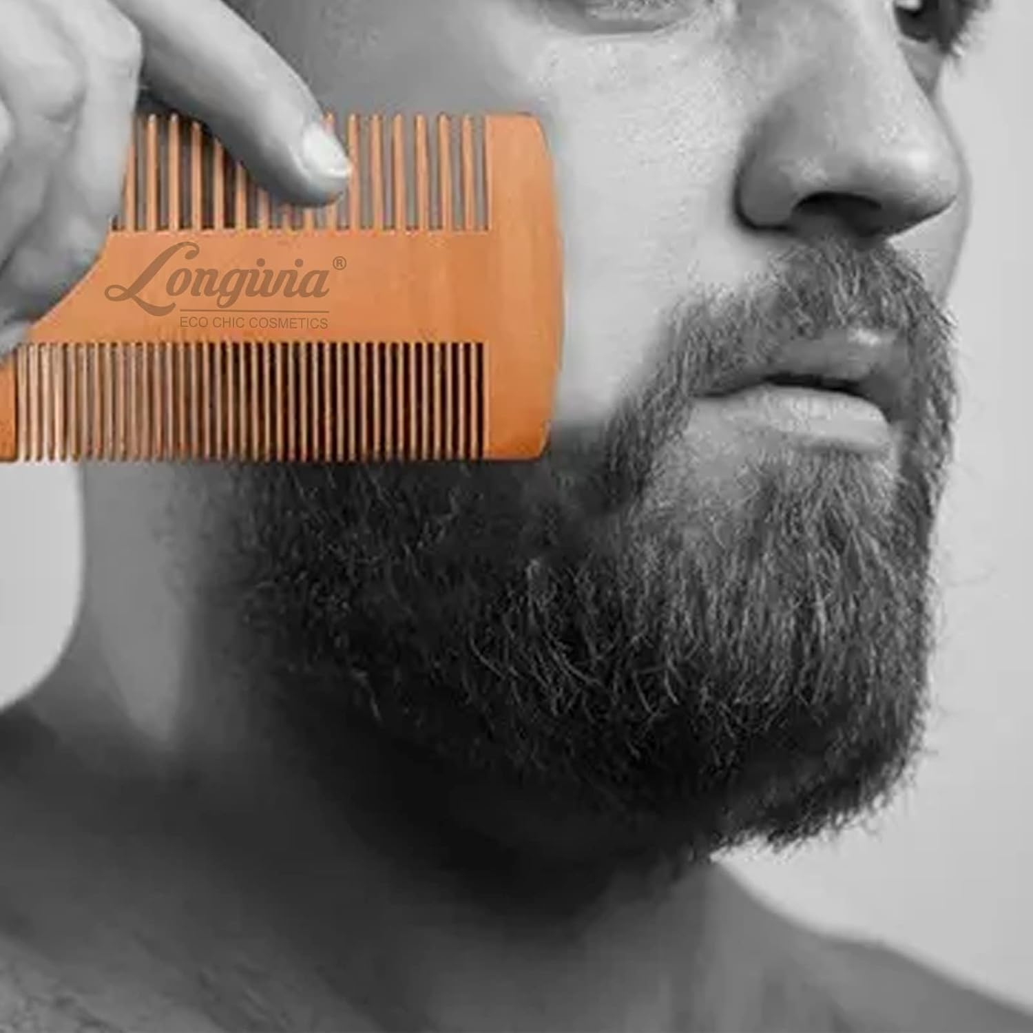 Peigne en bois pour barbe et moustache : l'outil écologique idéal pour les hommes soucieux de leur style – Image 7