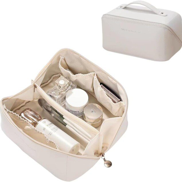 Trousse de toilette femme : élégance et praticité pour vos voyages et votre maquillage