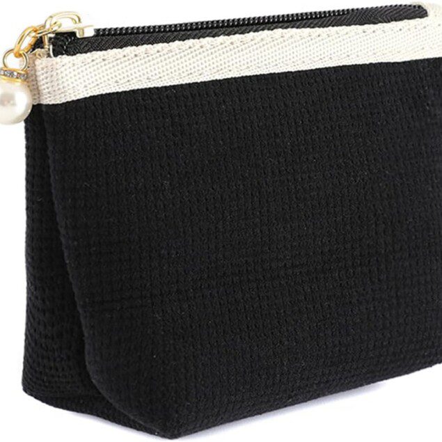 Mini pochette maquillage pour femmes : élégance et praticité au quotidien