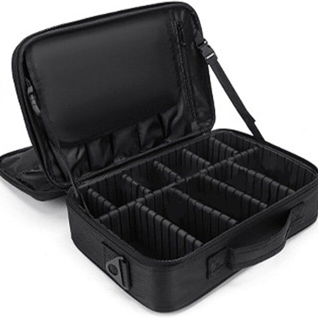 Trousse de maquillage de grande capacité : le sac parfait pour les professionnels de la beauté   Découvrez la trousse de maquillage élégante de 34*23*12 cm, idéale pour les ongliers et les maquilleurs, avec ses séparateurs et sangles réglables pour une organisation optimale de vos produits de beauté.