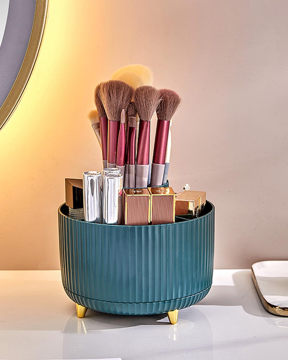 Organisateur maquillage rotatif : le rangement idéal pour vos cosmétiques en couleur cyan Optimisez votre espace beauté avec cet élégant support multifonctionnel pour crayons cosmétiques – Image 5