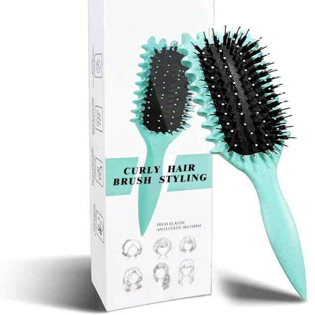 Brosse à boucler : l'outil coiffant idéal pour hommes et femmes pour des boucles parfaitement définies et sans frisottis