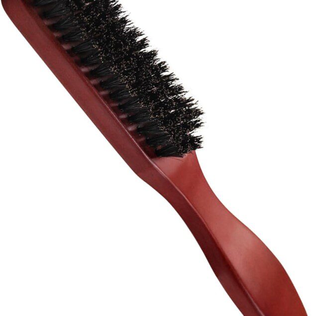 Brosse en poil de sanglier : l'outil idéal pour plaquer les cheveux et entretenir la barbe Découvrez la brosse en poil de sanglier, conçue spécialement pour les femmes et les hommes qui souhaitent obtenir des coiffures impeccables tout en nettoyant efficacement les cheveux et la barbe. Profitez d'une finition lisse et soyeuse, parfaite pour le chignon ou le coiffage au quotidien.