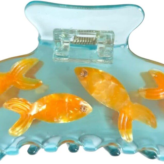 Pince à cheveux fantaisie en forme de poisson : l’accessoire tendance pour sublimer votre coiffure au quotidien