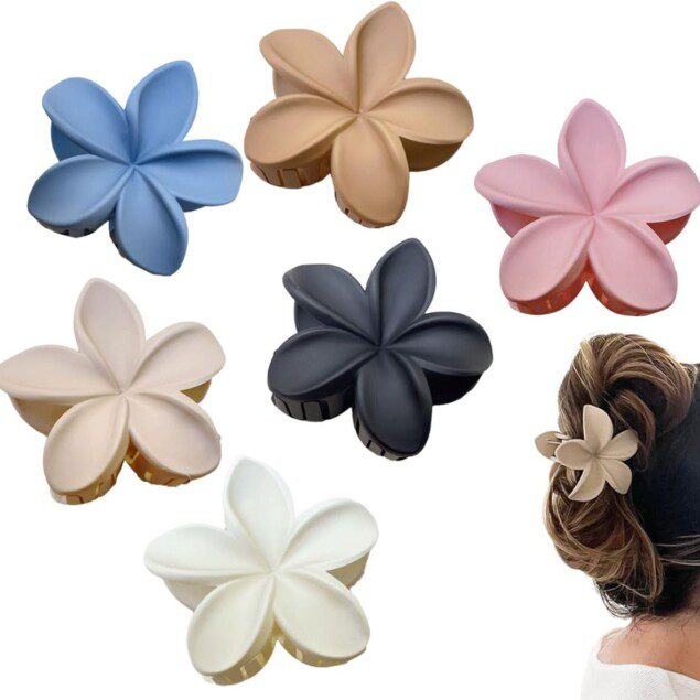 Pinces à cheveux à fleurs : élégance et maintien pour femmes aux cheveux fins ou épais