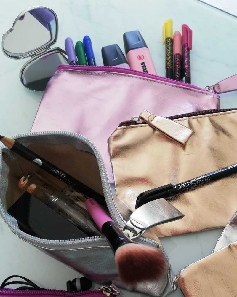 Trousse dorée de maquillage : pochette personnalisée avec prénom pour les passionnées de beauté