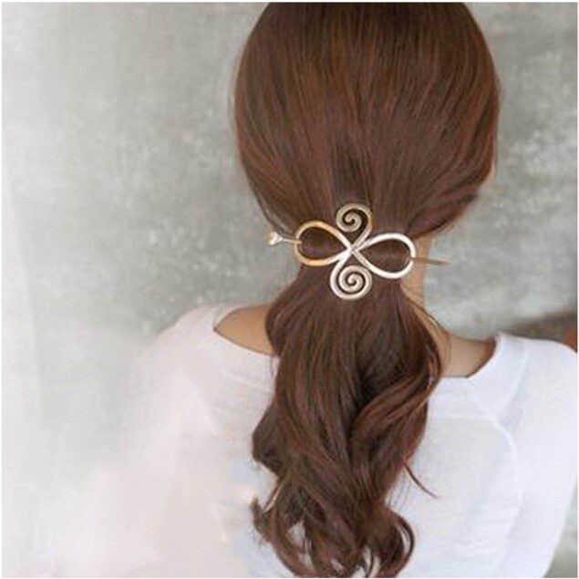 Barrette boho viking en métal doré : l'accessoire élégant pour femmes et filles