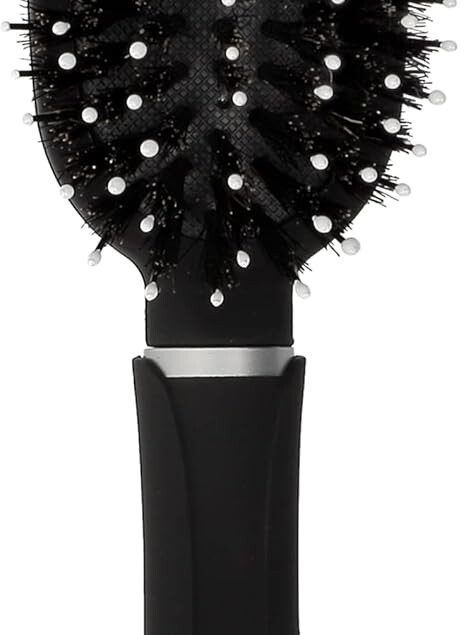 Brosse démêlante et brillante pour cheveux : le petit modèle idéal pour une coiffure glamour au quotidien