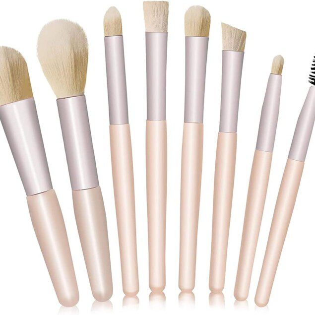 Pinceaux maquillage yeux professionnels : un set de 8 pièces pour un teint parfait et un look éclatant