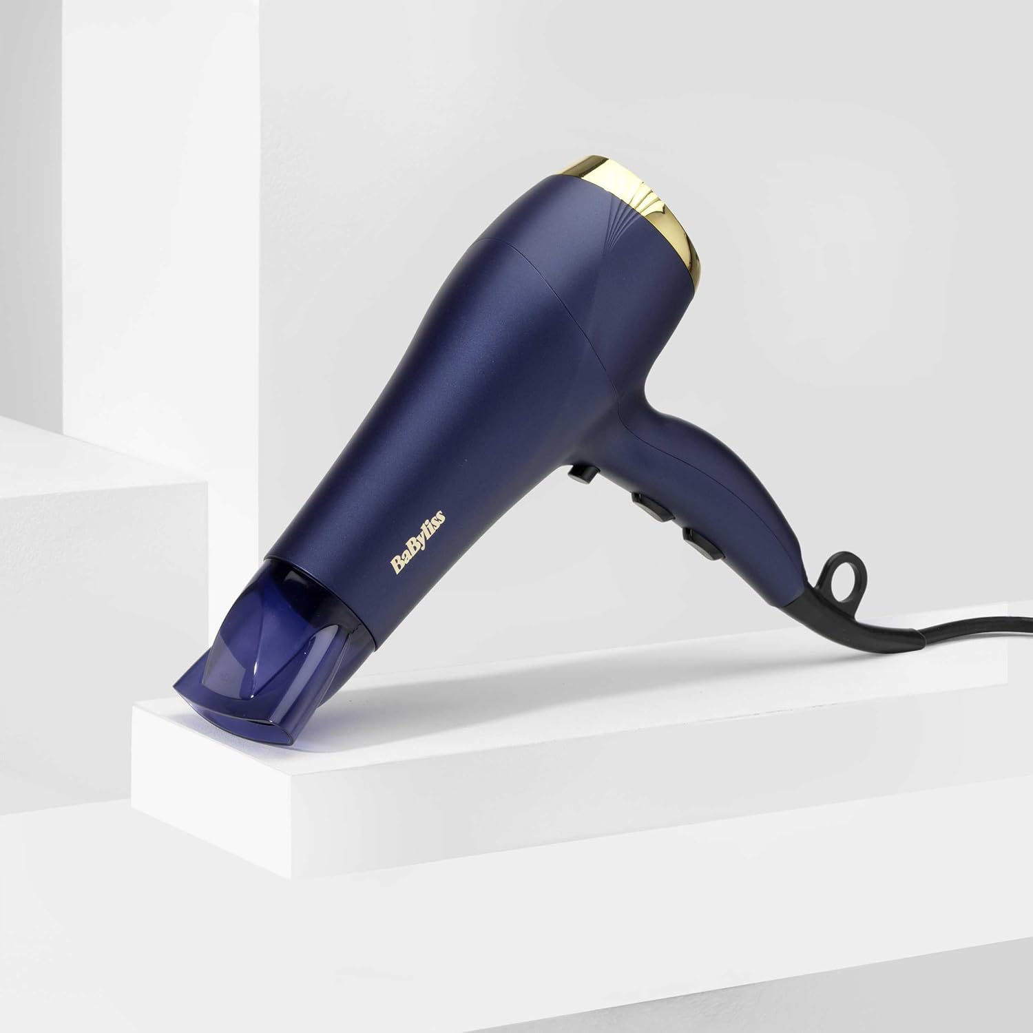 Sèche-cheveux professionnel 2300W pour un séchage rapide et anti-frisottis Découvrez le BaByliss Midnight Luxe : léger, performant et élégant pour un coiffage parfait en un temps record – Image 9