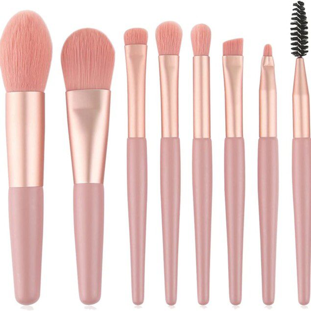 Pinceaux de maquillage pour les yeux : set de 8 pièces en rose pour un teint parfait et un look professionnel