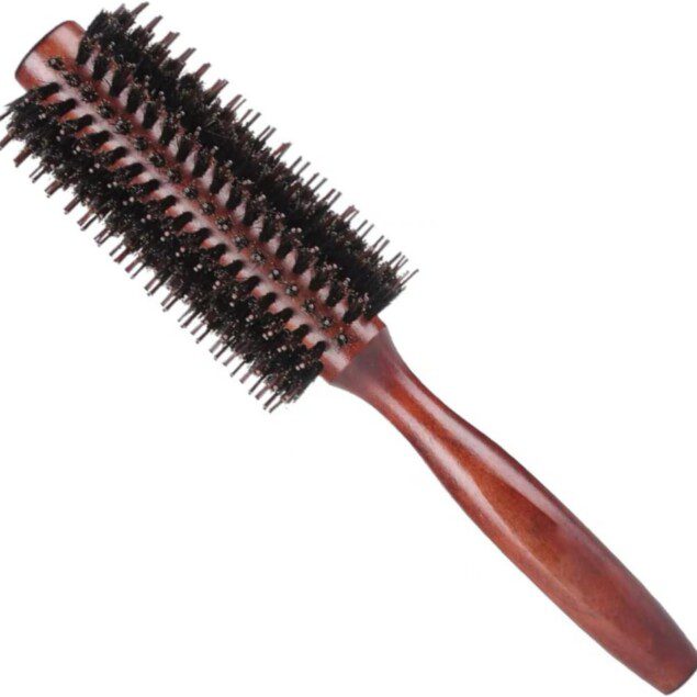 Brosse ronde pour le séchage : sublimez votre coiffure avec des poils de sanglier