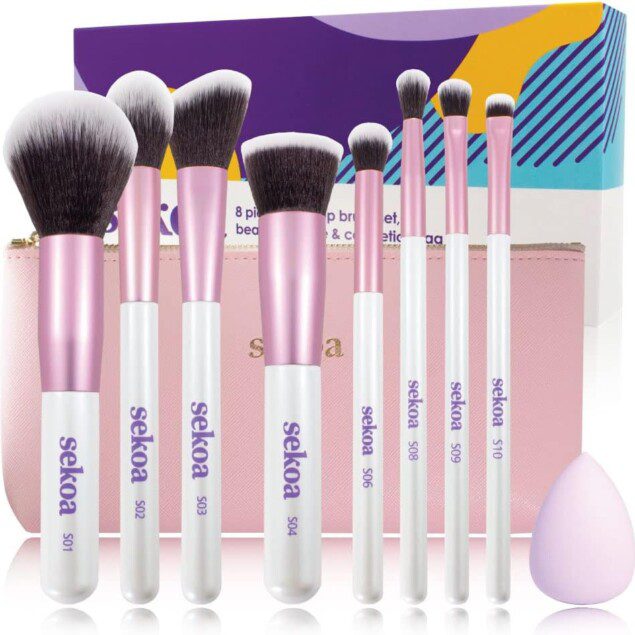 Set de pinceaux de maquillage professionnels : 8 pièces avec étui et éponge pour un maquillage impeccable et élégant