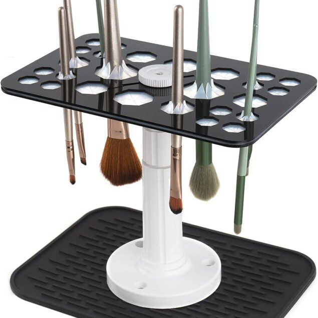 Séchoir à pinceaux de maquillage : un outil indispensable pour les passionnés de beauté Optimisez le séchage de vos pinceaux avec notre support en acrylique réglable et tapis en silicone
