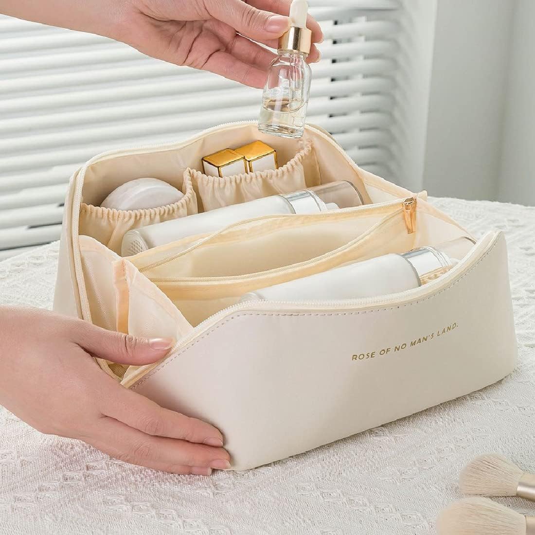 Trousse à maquillage voyage : une solution élégante et imperméable pour femmes et hommes – Image 6