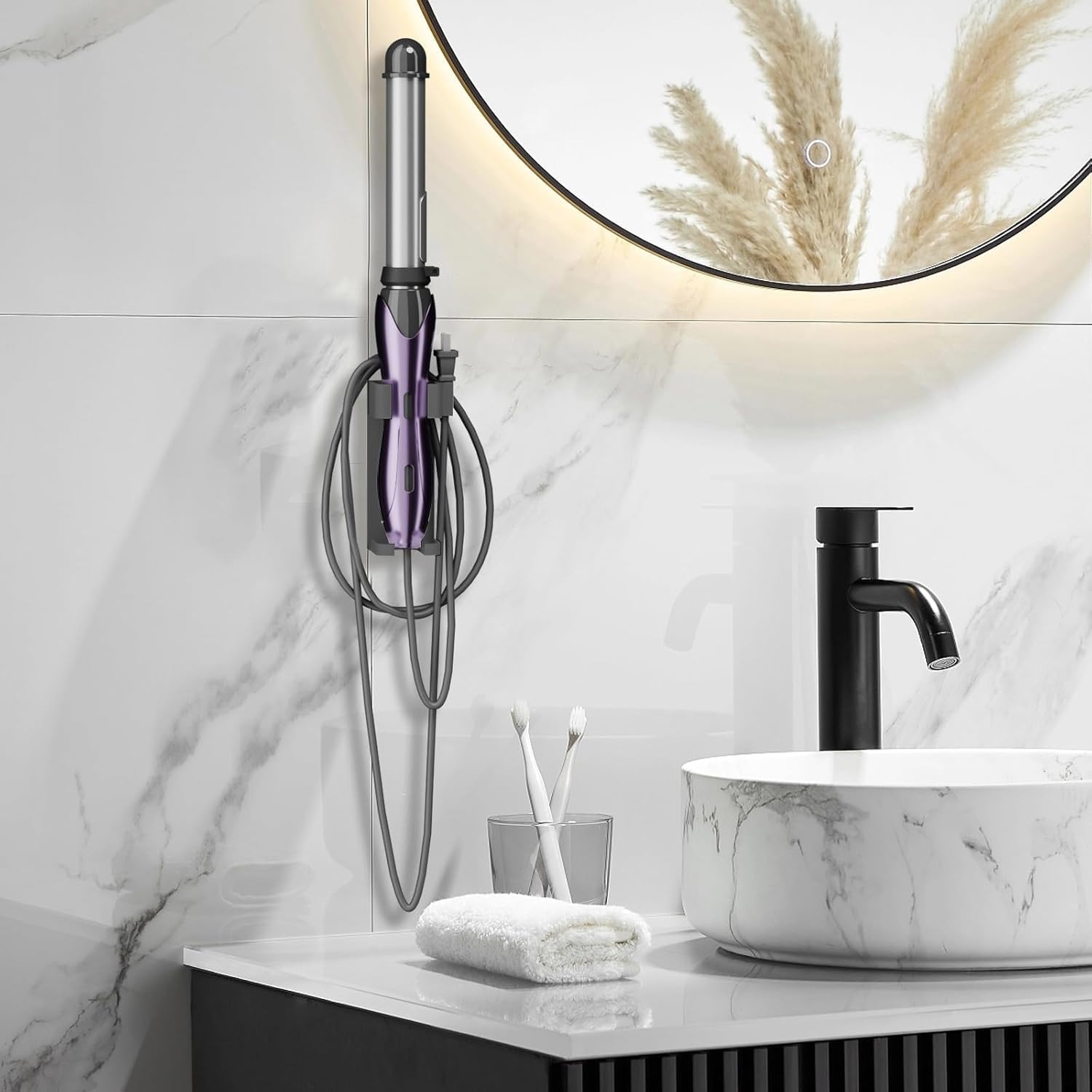 Support mural pour Dyson Airwrap : l'accessoire indispensable pour les passionnés de coiffure Optimisez votre espace et protégez vos appareils de coiffure avec ce support en métal résistant aux hautes températures, idéal pour les professionnels et les particuliers – Image 5