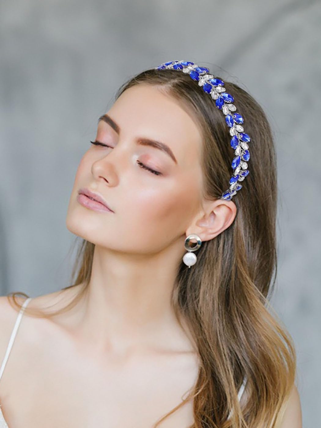 Serre-tête mariage bleu : couronne en strass pour sublimer votre coiffure de mariée – Image 5