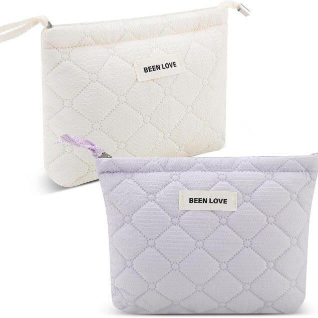 Trousse de toilette voyage : l'alliée idéale pour les femmes en déplacement Découvrez nos trousses de maquillage en toile, pratiques et élégantes pour organiser vos cosmétiques avec style