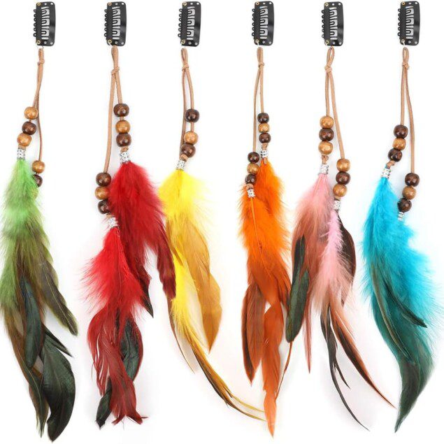Pinces à cheveux plumes : 6 pièces élégantes pour un look boho hippie lors de vos festivals