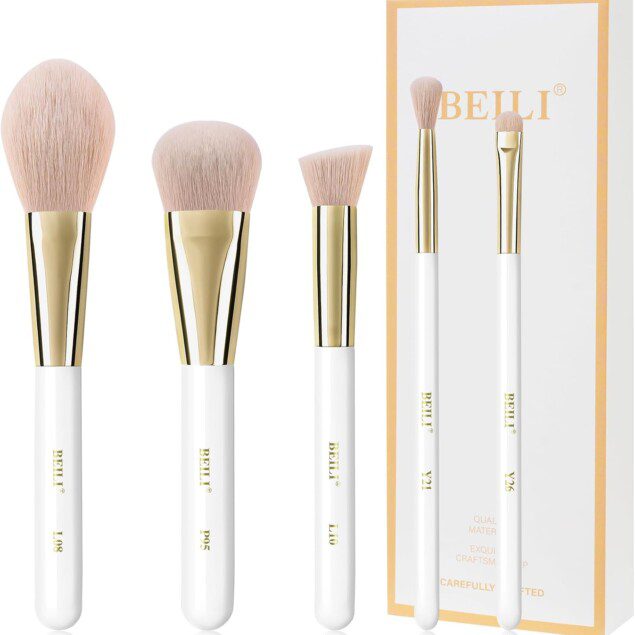 Pinceaux de maquillage professionnels : l'ensemble parfait pour un teint sculpté et lumineux   Idéal pour les passionnées de beauté, ce set vegan de 5 pinceaux vous aide à maîtriser le contouring, l'application de fond de teint et le maquillage des yeux avec une précision exceptionnelle.