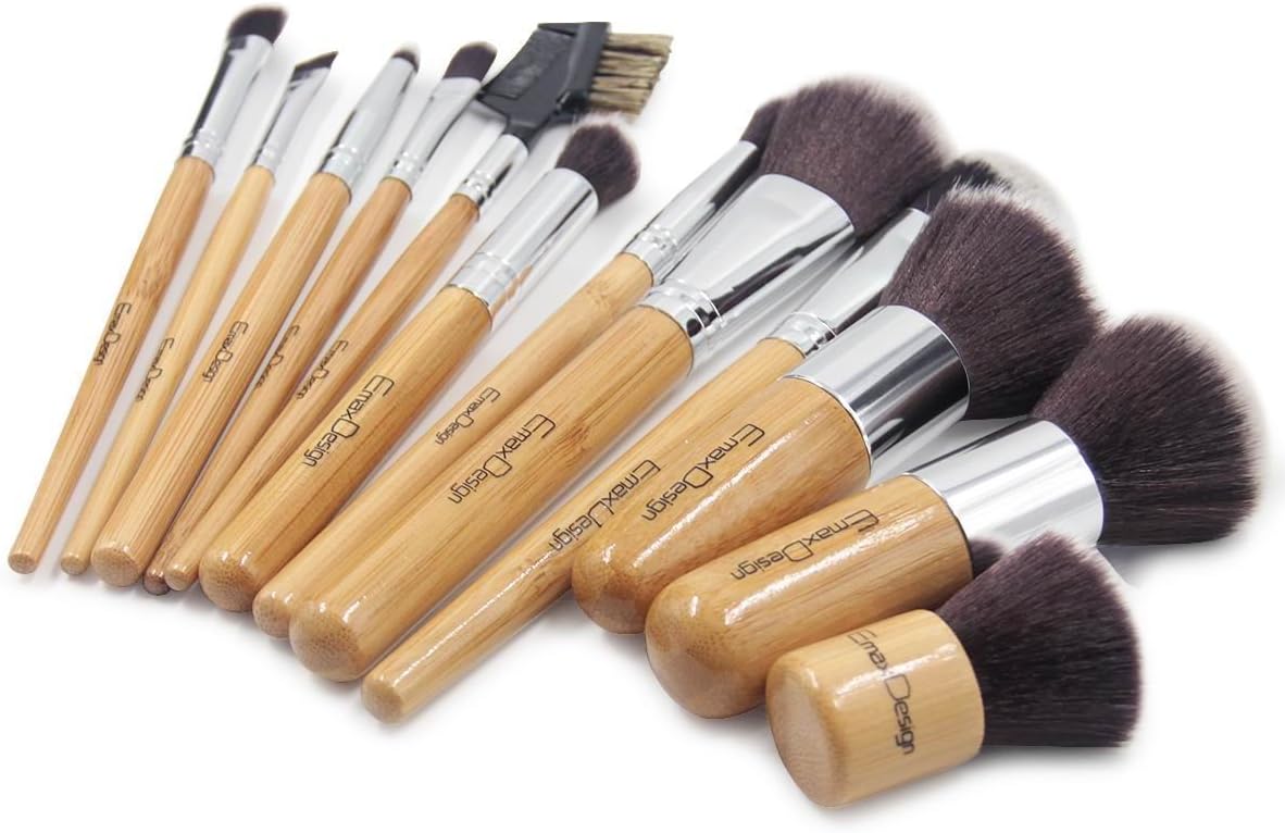 Ensemble de 12 brosses de maquillage professionnel : l'outil idéal pour les passionnées de beauté Découvrez la qualité supérieure de nos pinceaux en bambou pour un teint parfait et un maquillage irréprochable – Image 6