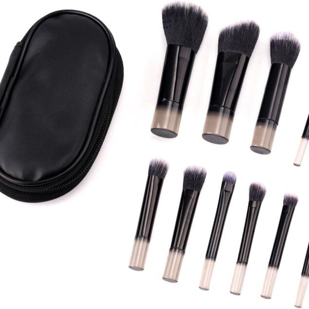Pinceaux de maquillage professionnels : le set voyage idéal pour les passionnées de beauté