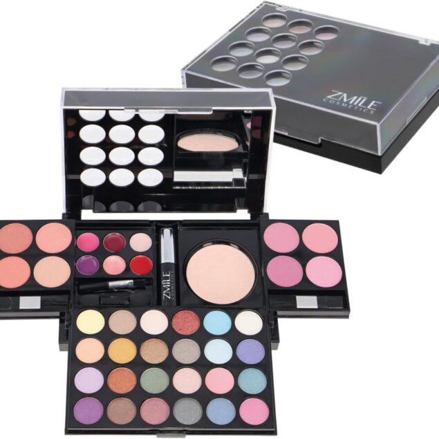 Palette de maquillage véganes 'All You Need To Go' : l'essentiel pour un look impeccable et naturel
