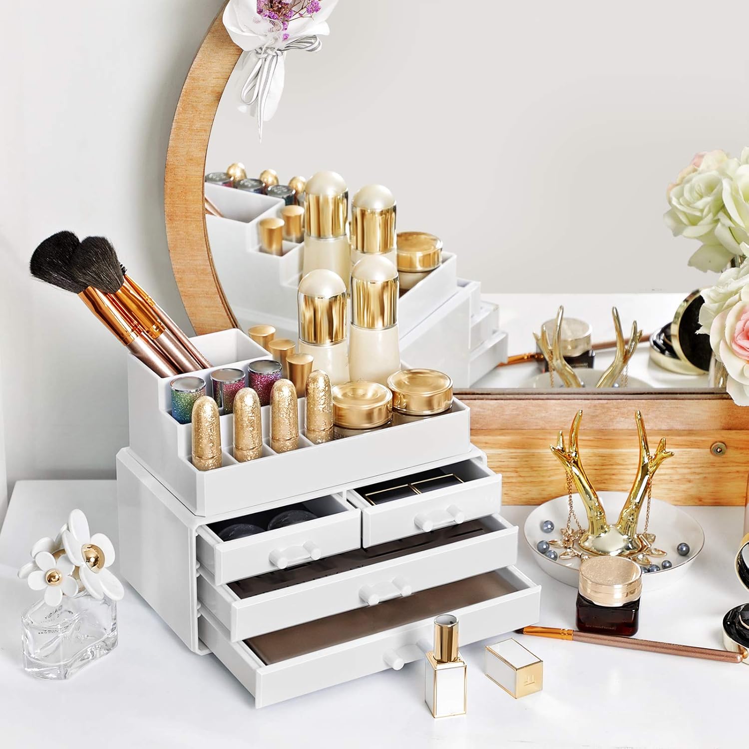 Organisateur de maquillage : le rangement parfait en acrylique pour coiffeuse, chambre et salle de bain – Image 2