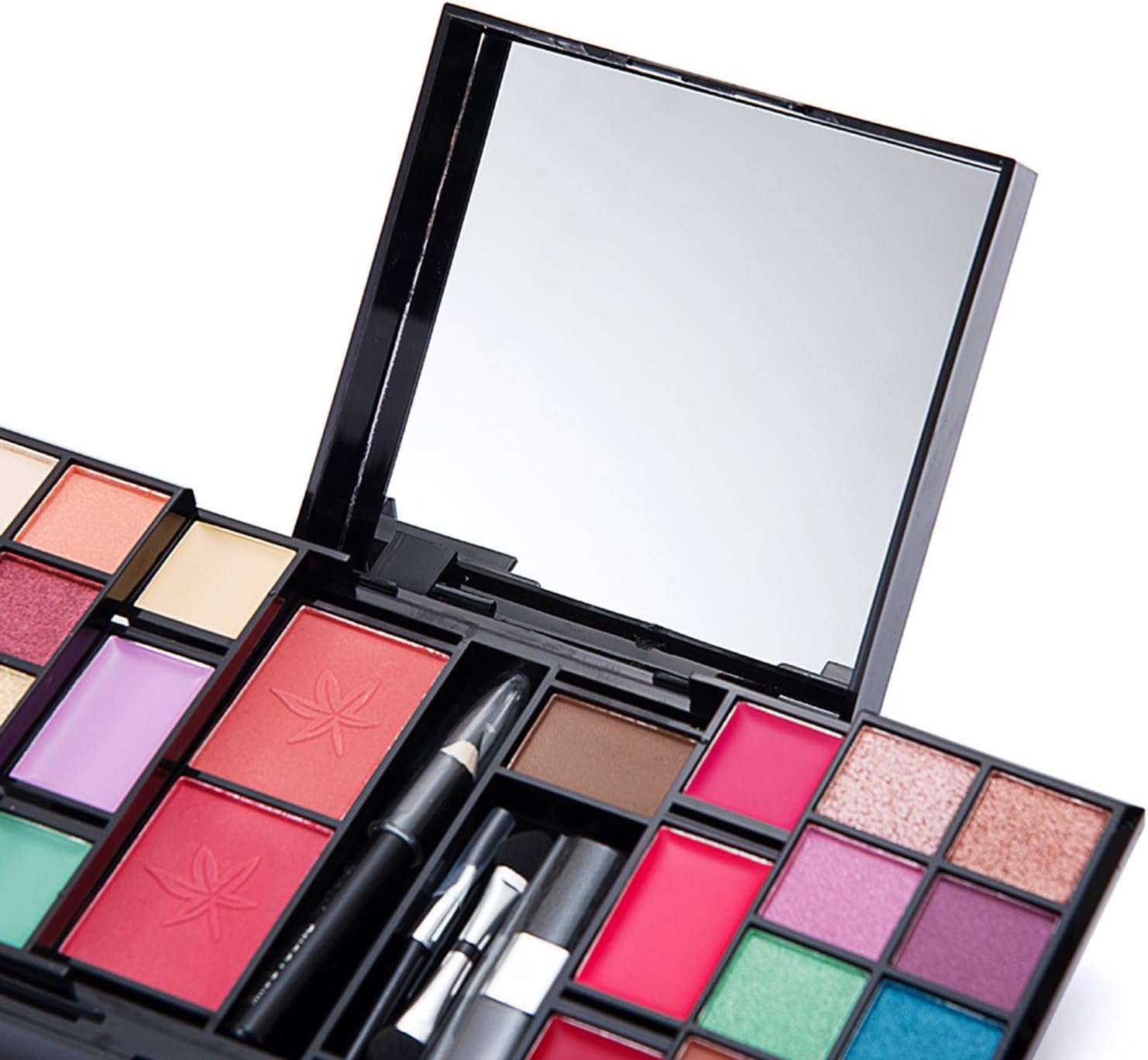 Palette de maquillage pour femme : 25 couleurs éclatantes pour un look tendance et personnalisé – Image 3