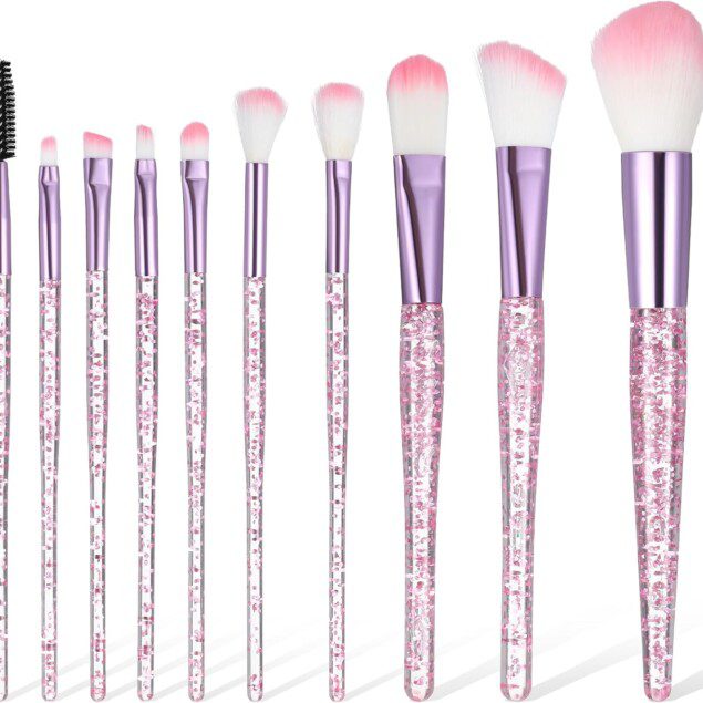 Pinceaux de maquillage professionnels : lot de 10 pour un maquillage parfait   Idéals pour fard à paupières, fond de teint et contouring   Découvrez l'art du maquillage avec précision et élégance