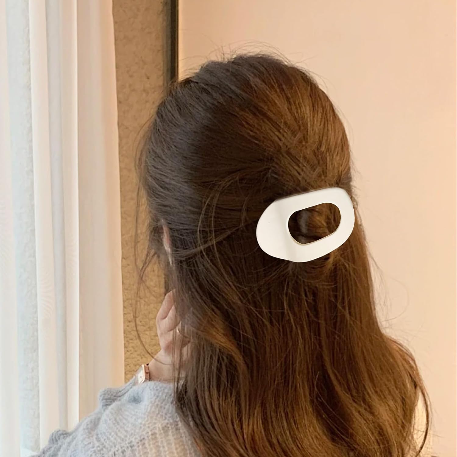 Pinces à cheveux plats : l'accessoire essentiel pour femmes avec tous types de cheveux – Image 5