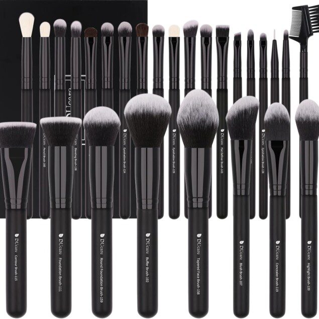 Pinceaux de maquillage professionnels : le set complet pour les passionnées de cosmétiques    Découvrez le set de 27 pinceaux premium avec poils synthétiques pour un maquillage parfait  
