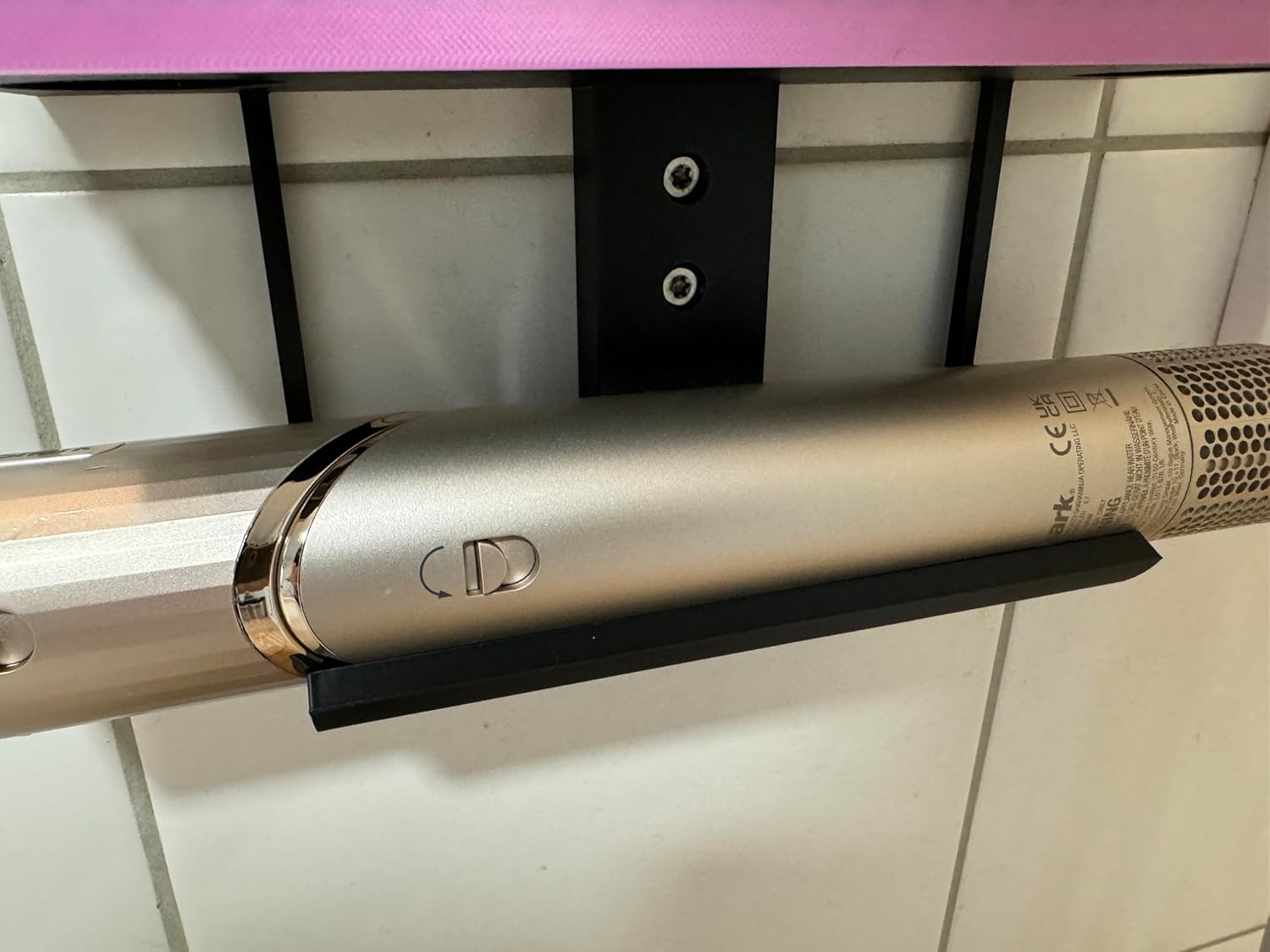 Support mural pour sèche-cheveux Shark Flex Style : une solution élégante et pratique pour un rangement optimal dans votre salle de bain – Image 8