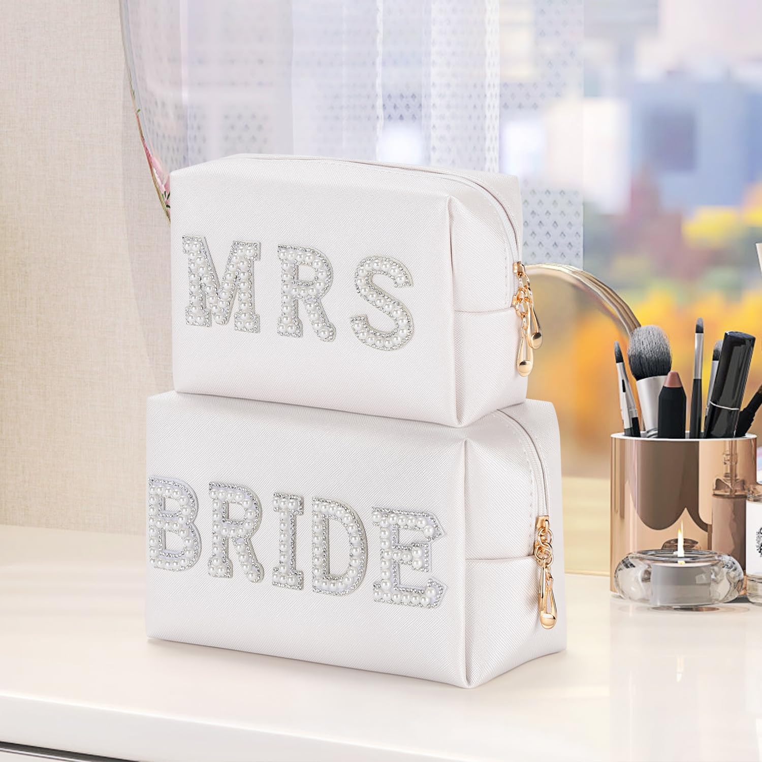 Trousse de maquillage pour la bride to be : le cadeau idéal pour un enterrement de vie de jeune fille élégant – Image 6