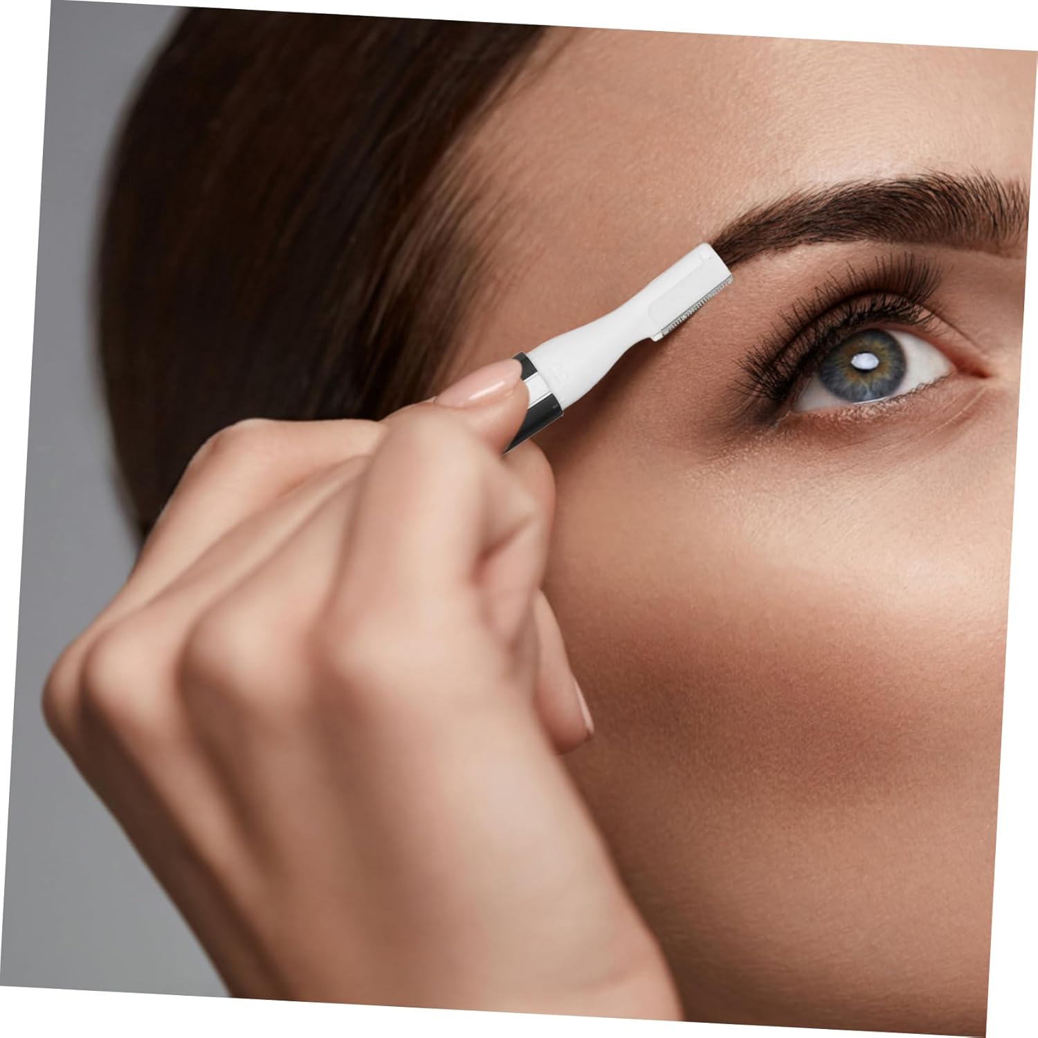Rasoir électrique pour sourcils : ensemble pratique et élégant pour une épilation facile – Image 2