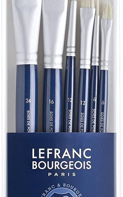 Pinceaux en soie de porc : le set idéal pour les artistes exigeants Découvrez notre set de 6 pinceaux à manche court, parfait pour la peinture détaillée et offrant précision et finesse.