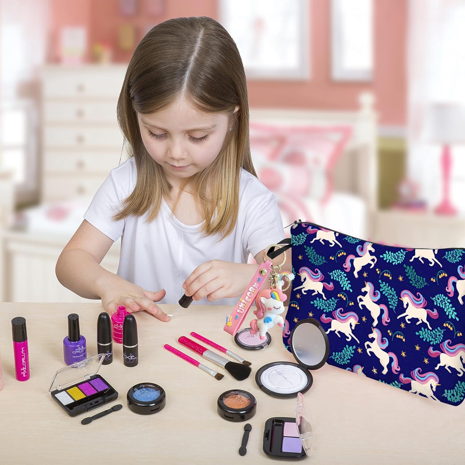 Trousse de toilette licorne : l'accessoire indispensable pour femmes élégantes en déplacement – Image 7
