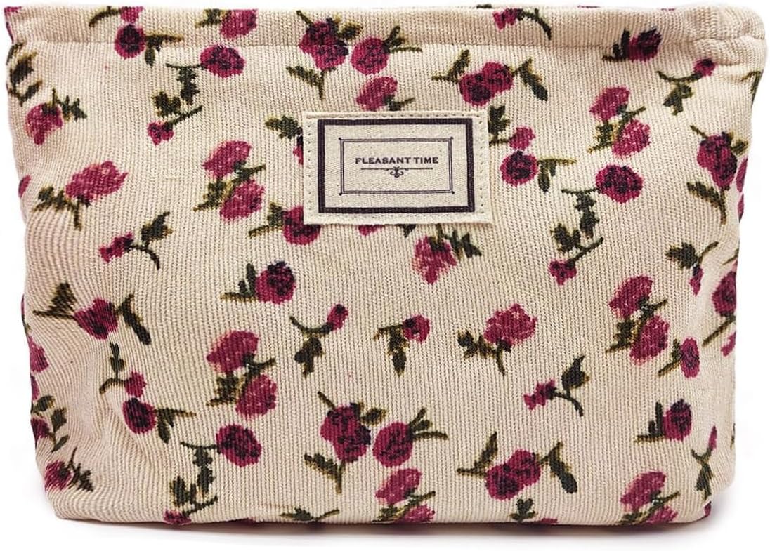 Petite pochette maquillage : l'élégante trousse de cosmétiques pour femmes en voyage