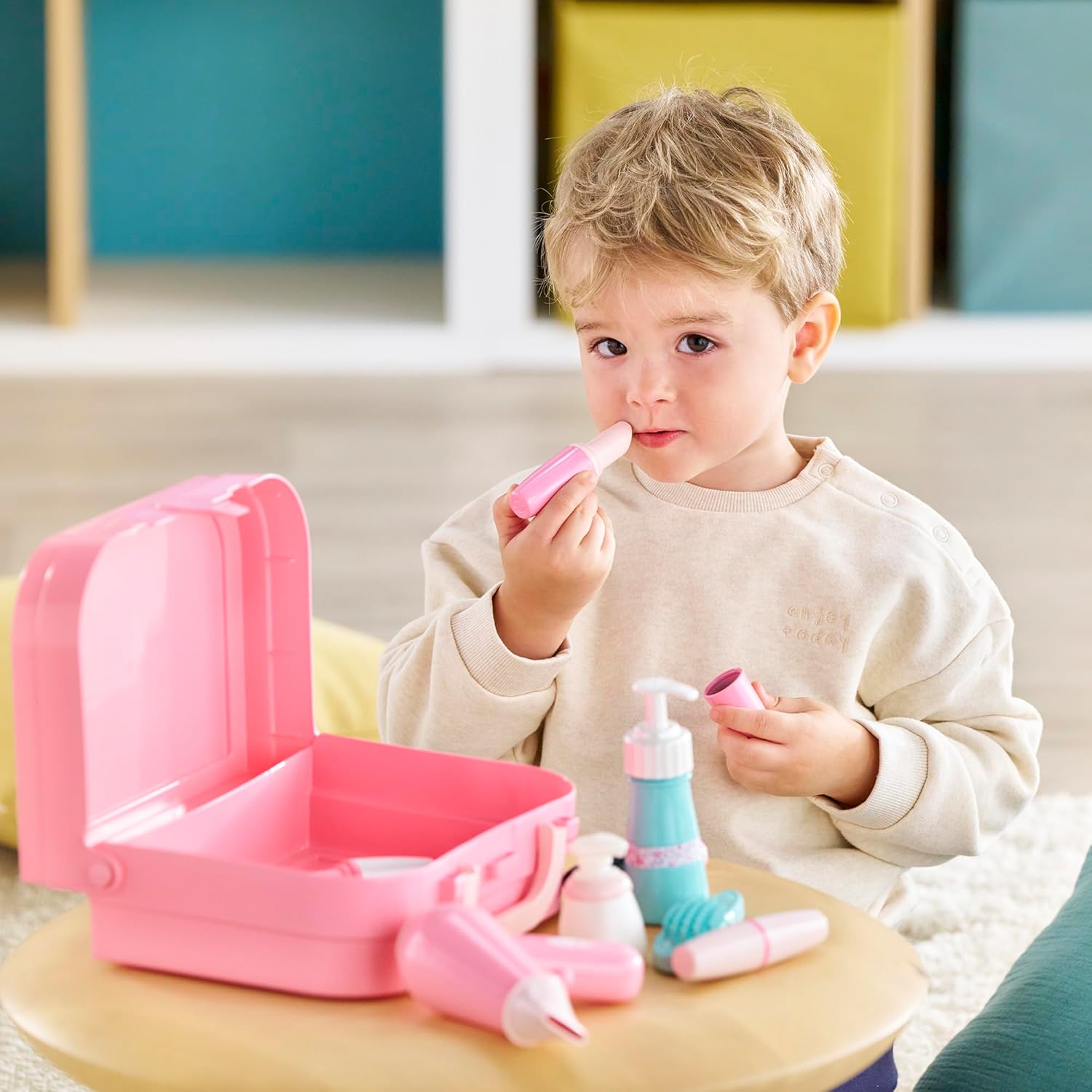 Ma petite valise beauté : 20 accessoires essentiels pour poupons et poupées dès 18 mois – Image 7