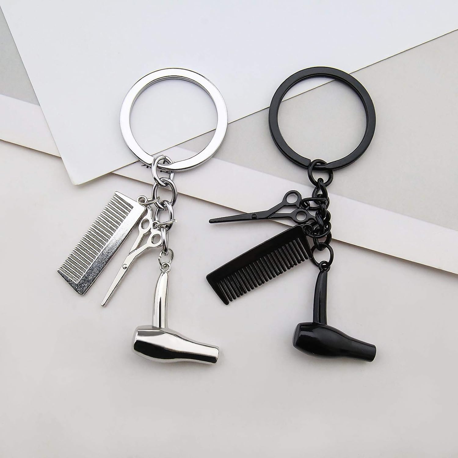 Outils essentiels pour coiffeurs : Set de 2 ciseaux et peigne en pendentif 3 en 1, idéal comme cadeau pour les professionnels des salons – Image 9
